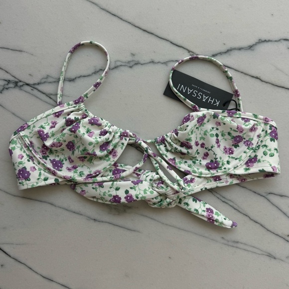 Khassani White and Purple Flowers Bikini Top - Small - Picture 7 of 7